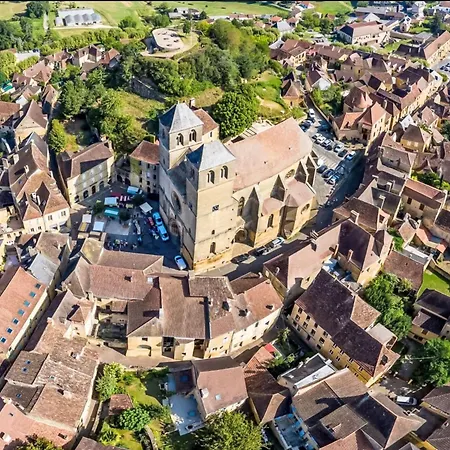 شقة Historisches By Interhome